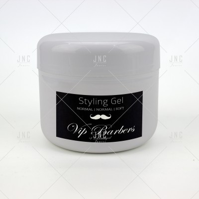 Pote branco de gel de cabelo com rótulo preto e texto branco