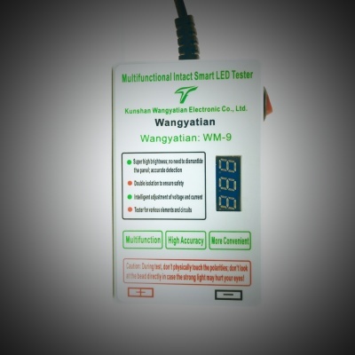 Testador LED inteligente multifuncional Wangyatian WM-9 branco com display digital e texto explicativo