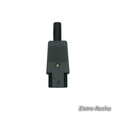 Conector elétrico preto com parafuso dourado e letra E, fundo branco