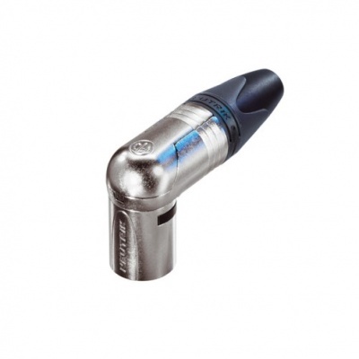 Conector metálico com peça preta