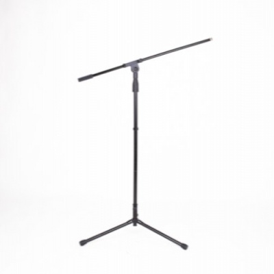 Suporte de microfone preto com base tripé