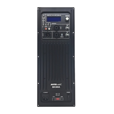 Painel traseiro de equipamento áudio preto Master Audio BK380A