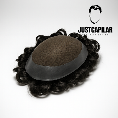 Peruca ou aplique de cabelo encaracolado preto com base castanha e faixa preta, logotipo JUSTCAPILAR