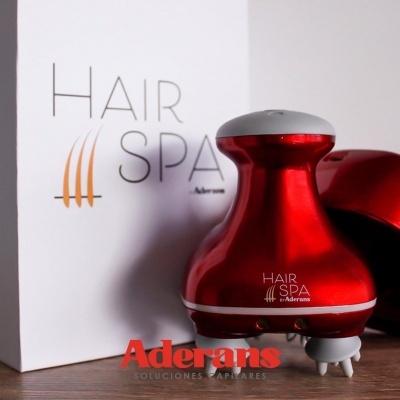 Massajador capilar vermelho HAIR SPA by Aderans com caixa branca