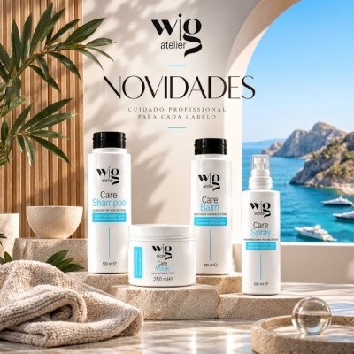 Produtos para cabelo da wig atelier em ambiente decorativo com vista para o mar