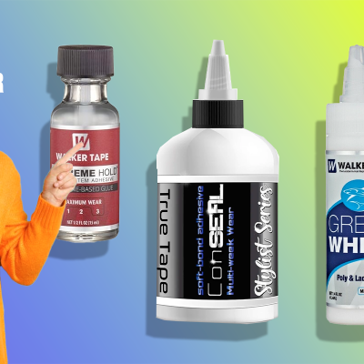 Cinco frascos de fita adesiva líquida Walker Tape com um homem ao lado apontando, fundo azul e verde.