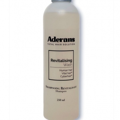 Frasco de champô Aderans Revitalising Wash 250 ml com tampa prateada e texto preto