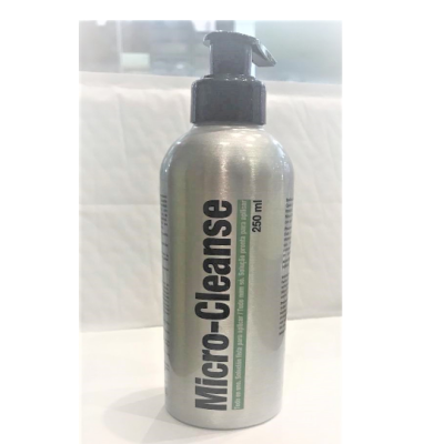 Frasco de metal prateado com bomba preta Micro-Cleanse 250 ml