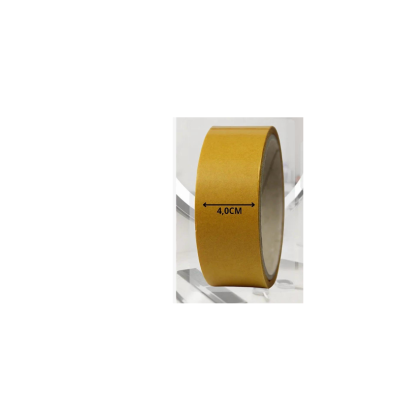 Rolo de fita adesiva castanha com largura de 4,0 cm