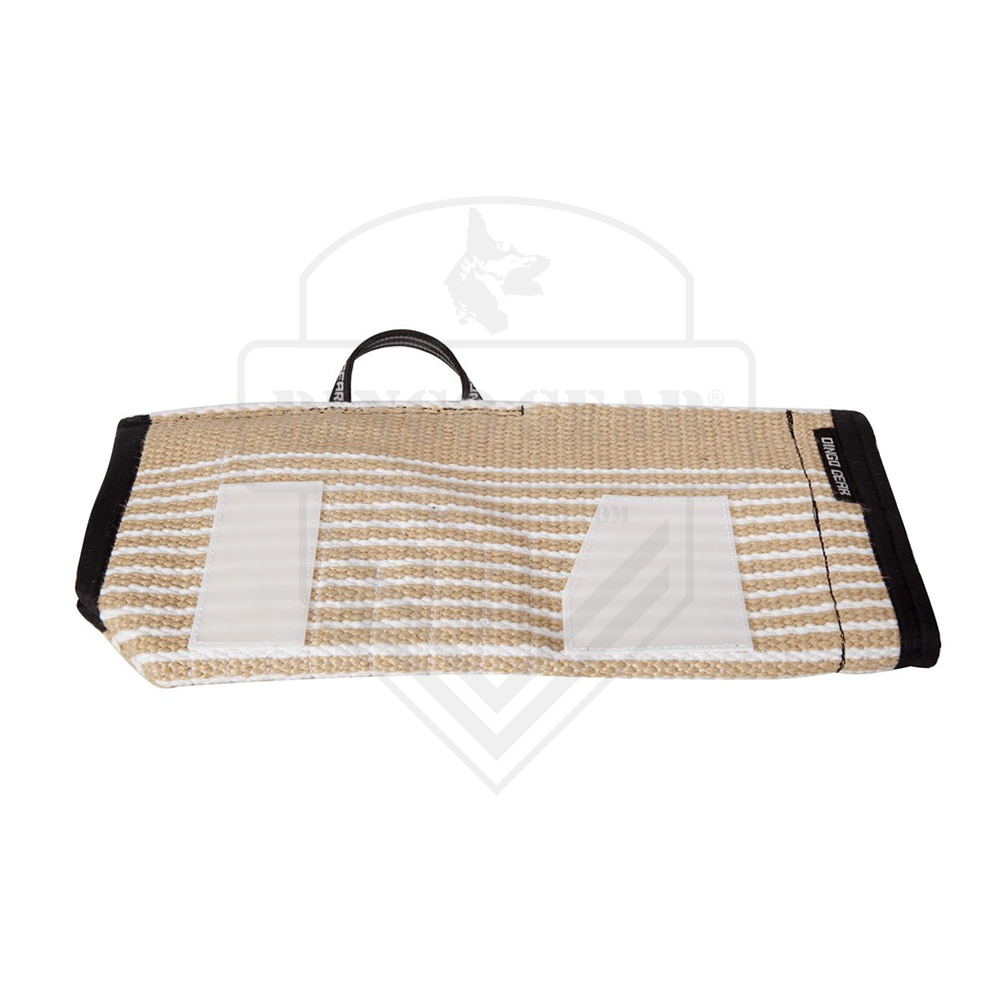 Capa de juta dura com plásticos costurados DINGO GEAR