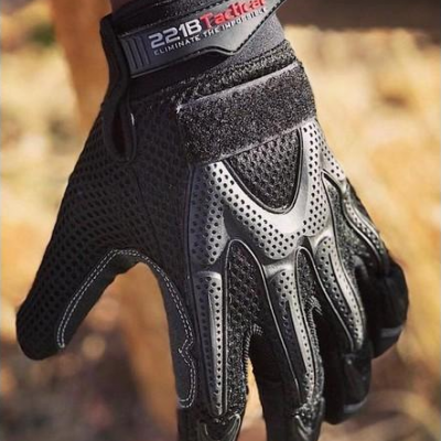 Luvas anti-corte Titan K9 com lanterna P5S  221B Tactical