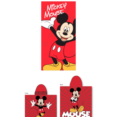 Toalha de praia vermelha com imagem do Mickey Mouse e textos MICKEY MOUSE.