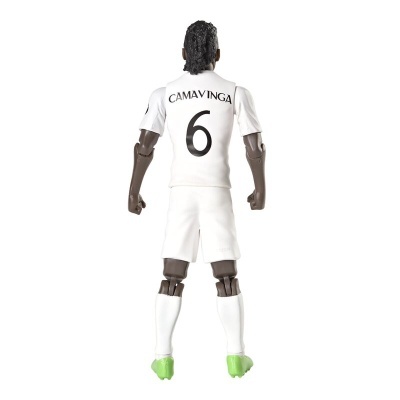 Figura ação jogador futebol com camisola branca e número 6