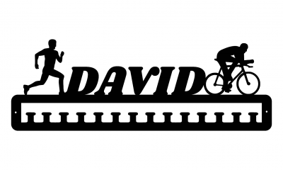Suporte para medalhas preto com figuras de corredor, ciclista e o nome DAVID em destaque