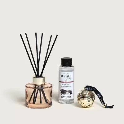 Conjunto de difusor, frasco e ornamento aromático