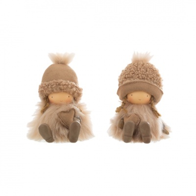 Dois bonecos decorativos com chapéus castanhos e corpo peludo