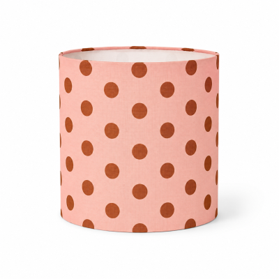 Abajur cilíndrico com cúpula rosa com bolinhas marrons