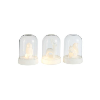 Três luzes de presença com figuras animalizadas sob cúpulas transparentes e bases brancas