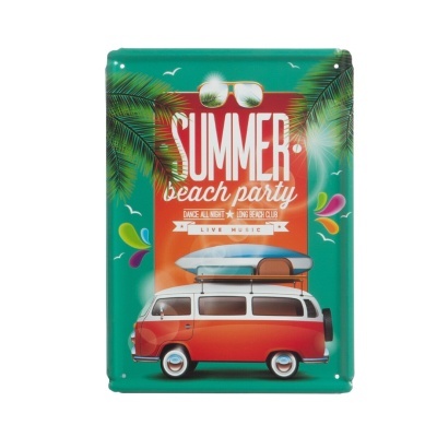 Placa metálica decorativa com carrinha vintage e texto summer beach party