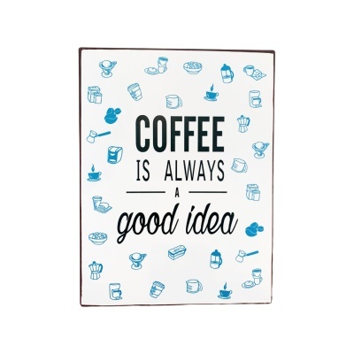 Placa decorativa com texto sobre café e ilustrações azuis