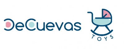 Logótipo DeCuevas com texto e carrinho de bebé azul e rosa contendo a palavra TOYS.