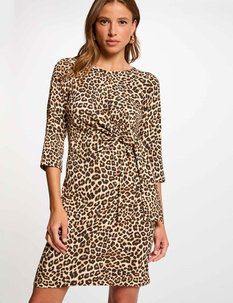 Josy Dress Vestido animal print castanho e preto com mangas 3/4 e cinto na cintura