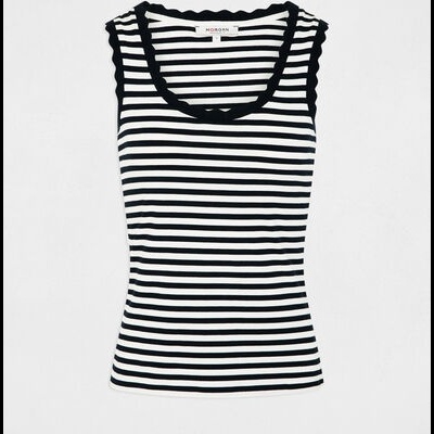 Camisola sem mangas de riscas pretas e brancas