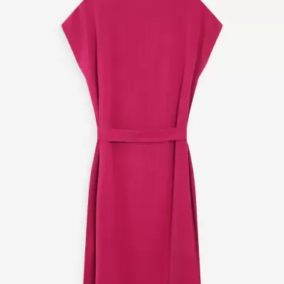 Vestido rosa forte de tecido liso com cinto