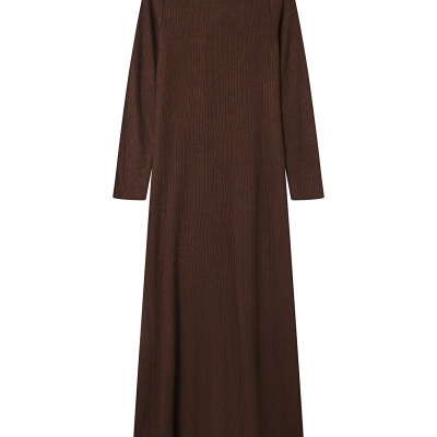 vestido comprido de malha castanho escuro