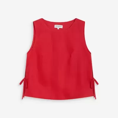 Top feminino vermelho sem mangas com laços laterais