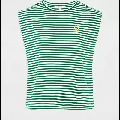 Camiseta riscas verdes e brancas sem mangas com bordado amarelo no peito.