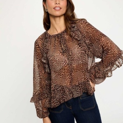 Blusa feminina animal print castanho e preto com folhos e laço na gola