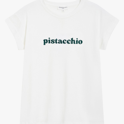 T-shirt branca com texto pistacchio verde escuro