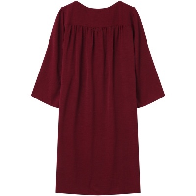 Vestido feminino borgonha com manga 3/4 e tecido texturizado