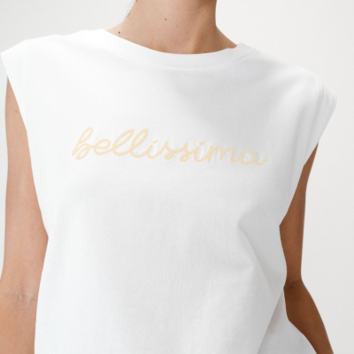T-shirt branca sem mangas com bordado bellissima no peito