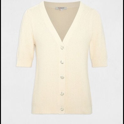 Cárdigan bege claro de malha com botões frontais e gola em V