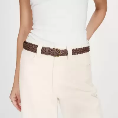 Cinto trançado castanho em pele com fivela metálica dourada