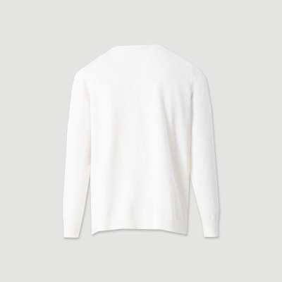 Camisola branca de malha fina vista de costas