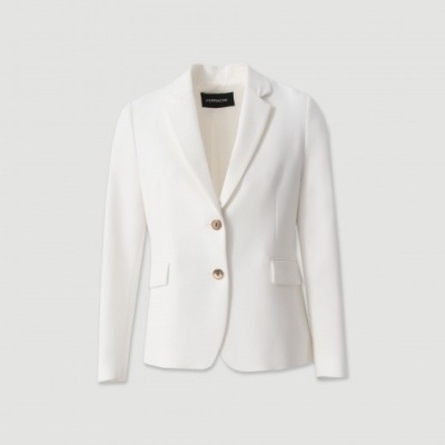 Blazer branco feminino com dois botões castanhos e dois bolsos falsos