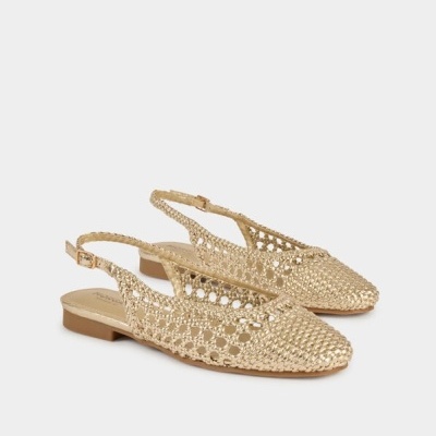 Sapatos rasos dourados trançados com slingback