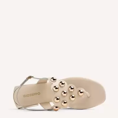 Sandália bege GIOSEPPO com detalhes dourados e tira no tornozelo