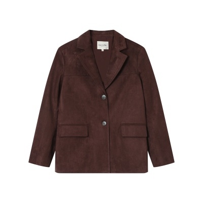 Blazer feminino castanho escuro com botões cinzentos em fundo branco