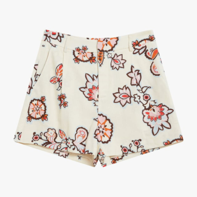 Calções femininos brancos com padrão floral colorido