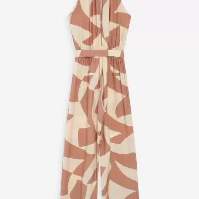 Macacão feminino padrão bege e castanho com cintura elástica