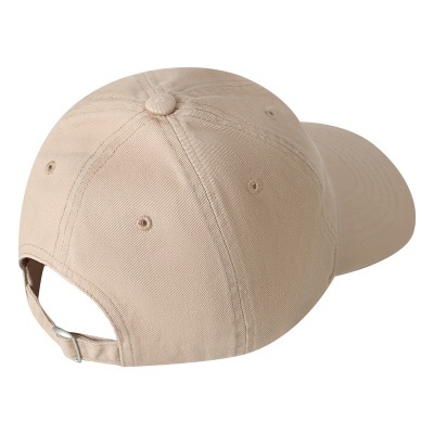 Boné bege de tecido com fecho ajustável metálico