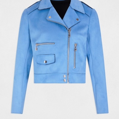 Blusão azul estilo biker com fechos metálicos