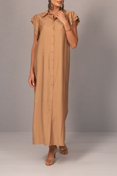 Vestido comprido castanho claro com botões frontais e mangas curtas com folhos