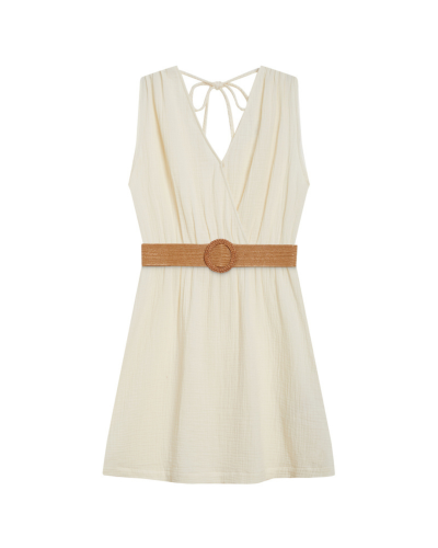 Vestido curto creme com cinto castanho e laço nas costas
