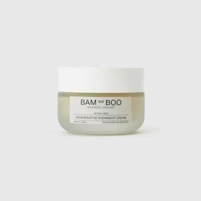 Frasco de creme regenerativo noturno BAM and BOO GROUND SKINCARE branco com tampa branca