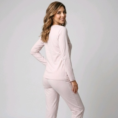 Conjunto pijama feminino comprido rosa claro